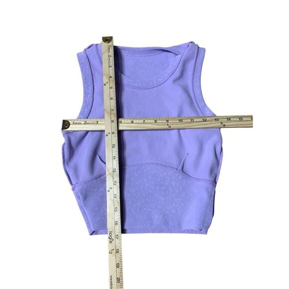 Beautiful WOMEN Move theory purple unique texture and pattern contour tank top. - Picture 5 of 6